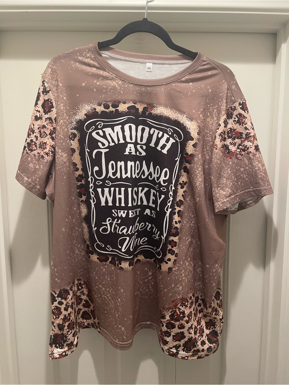 Plus Size Short Sleeve T-Shirt Women’s Size 4XL Leopard Print Tennessee Whiskey
